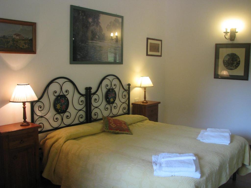 Castello Santa Cristina Villa Grotte di Castro ภายนอก รูปภาพ