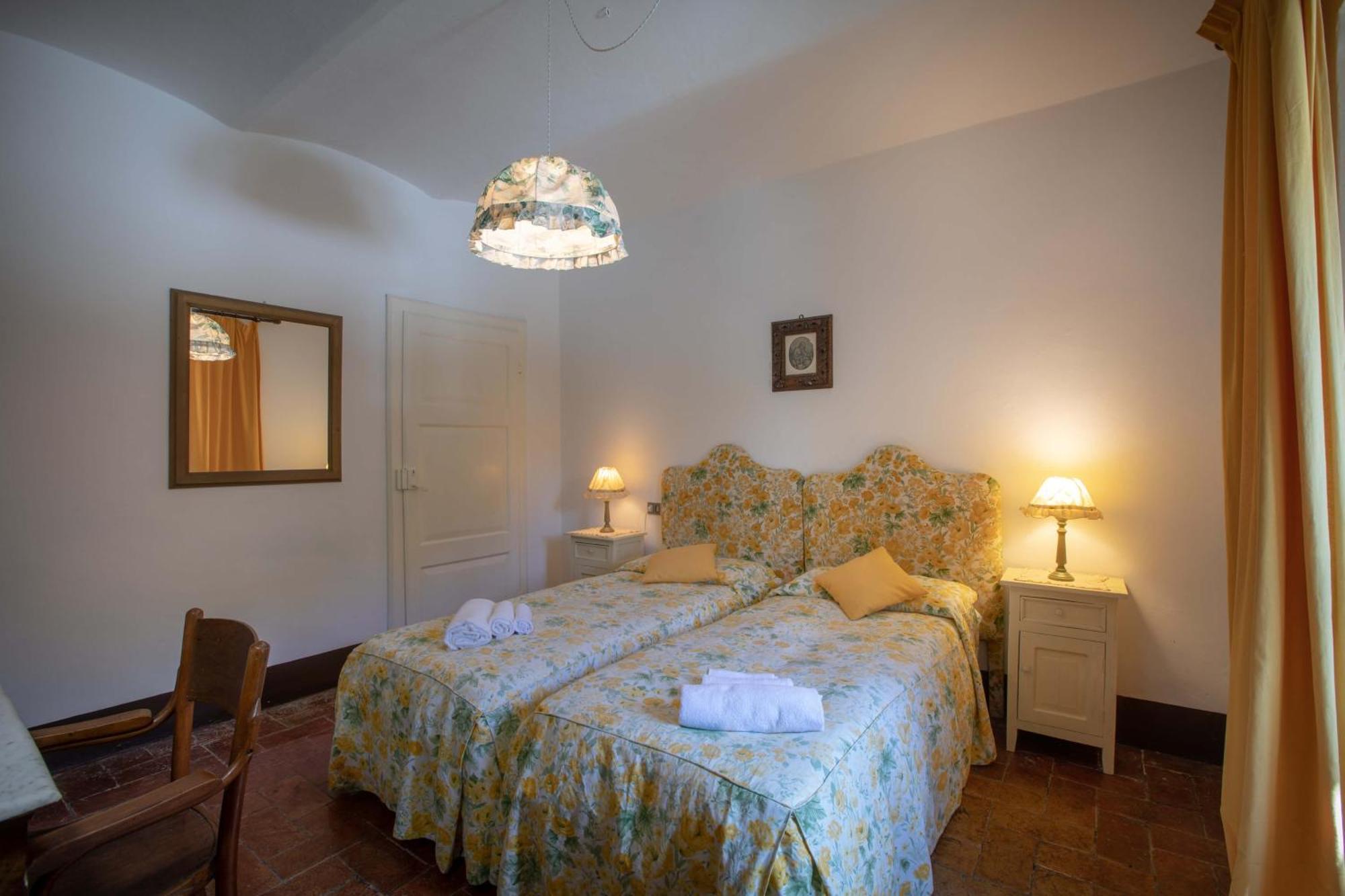 Castello Santa Cristina Villa Grotte di Castro ภายนอก รูปภาพ