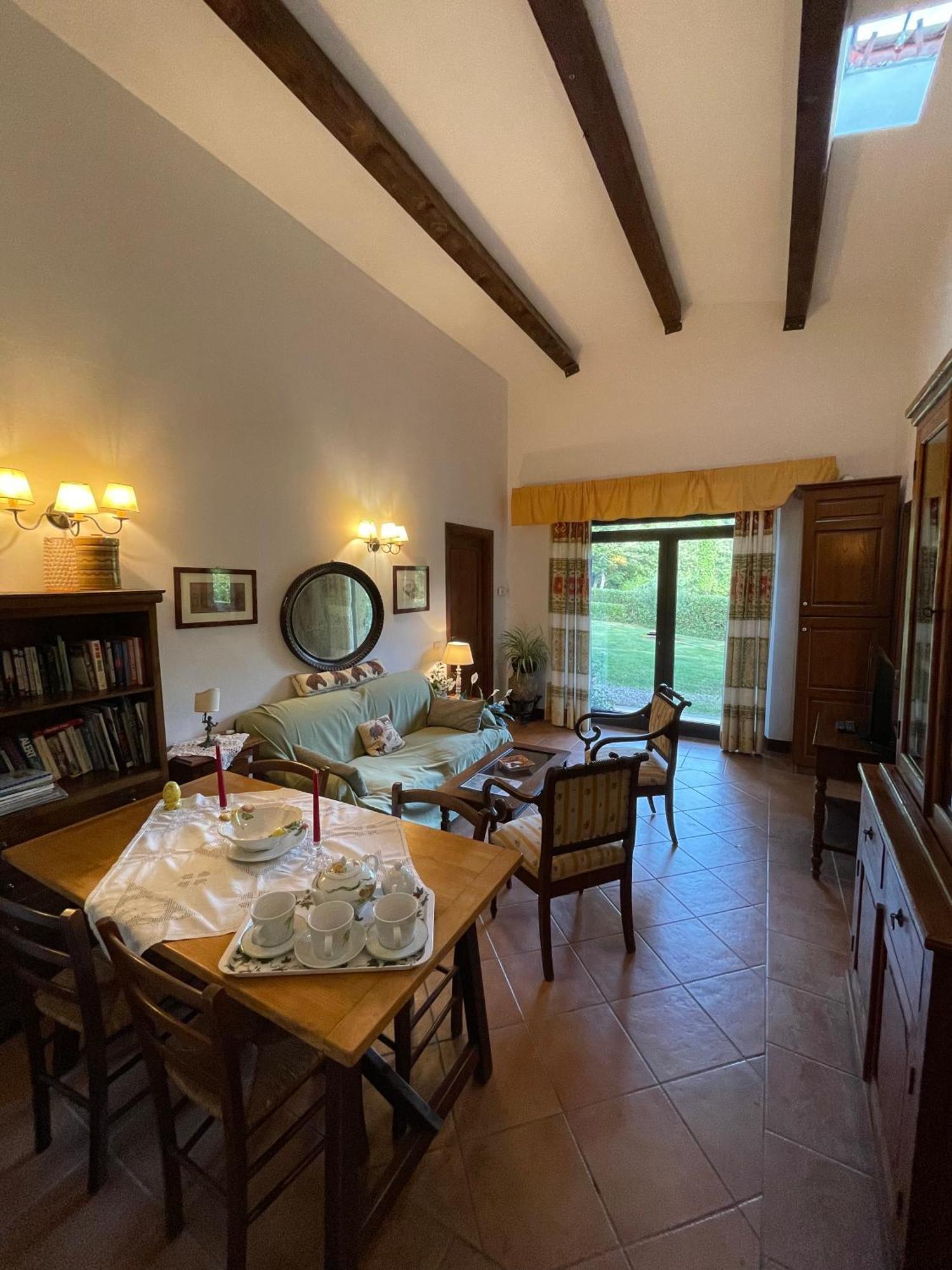 Castello Santa Cristina Villa Grotte di Castro ภายนอก รูปภาพ