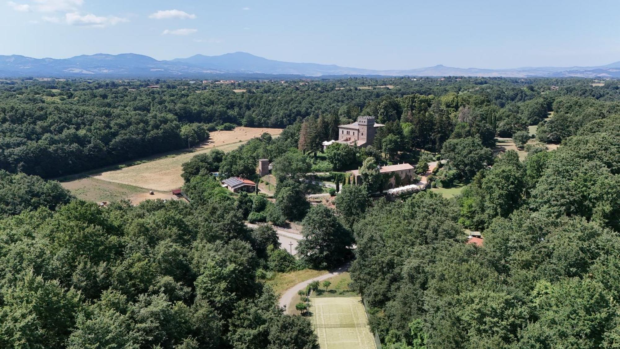 Castello Santa Cristina Villa Grotte di Castro ภายนอก รูปภาพ